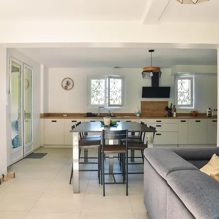 Maison Familiale Au Avec Piscine Et Petanque Semesterbostad Biaudos