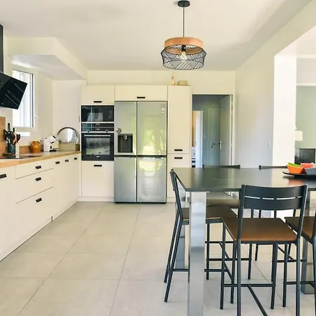 Maison Familiale Au Avec Piscine Et Petanque Semesterbostad Biaudos