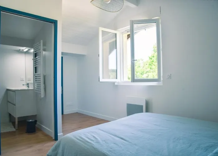 Maison Familiale Au Avec Piscine Et Petanque Vakantiehuis *